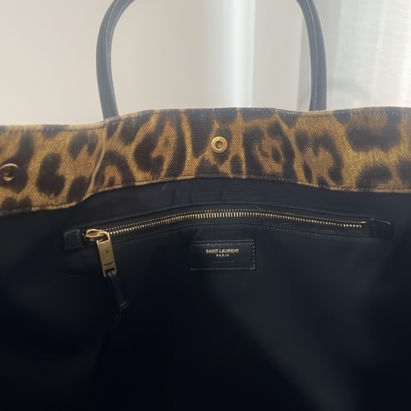Saint Laurent Canvas Rive Gauche Leopard - Picture 5 of 10